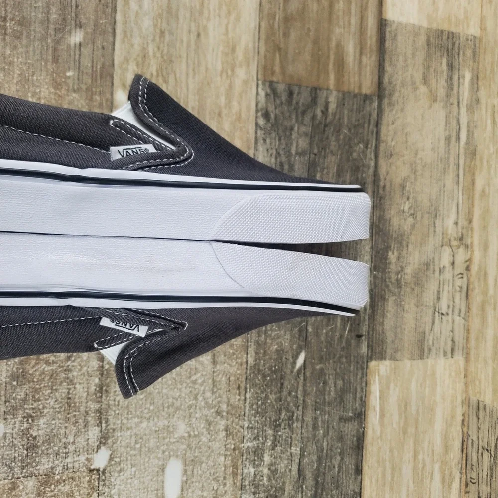 Vans Classic Womens Sz 5.5 Comfort Charcoal Round Toe Slip-On‎ Sneakers